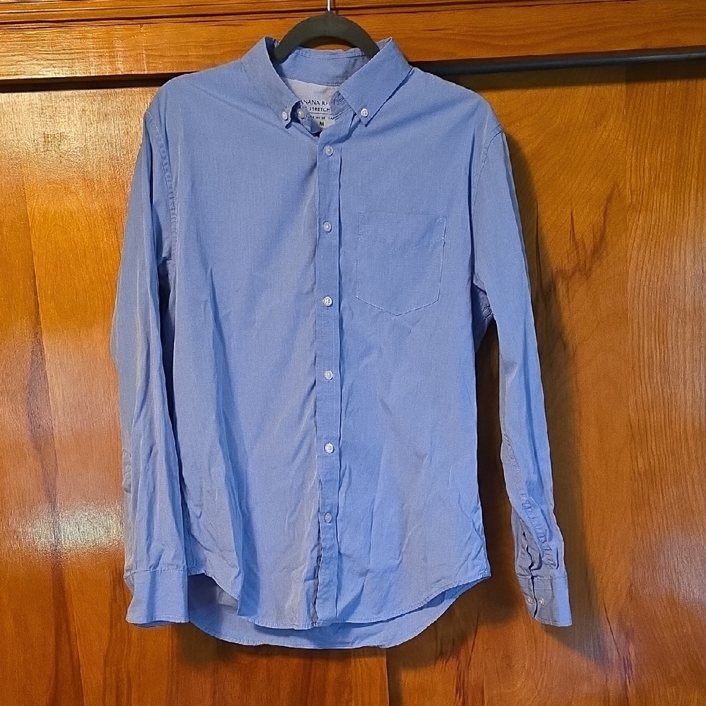 Banana Republic Blue Casual Button Down Shirt